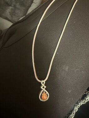 Women’s Gold-Tone Teardrop Pendant Necklace with Orange Stone
